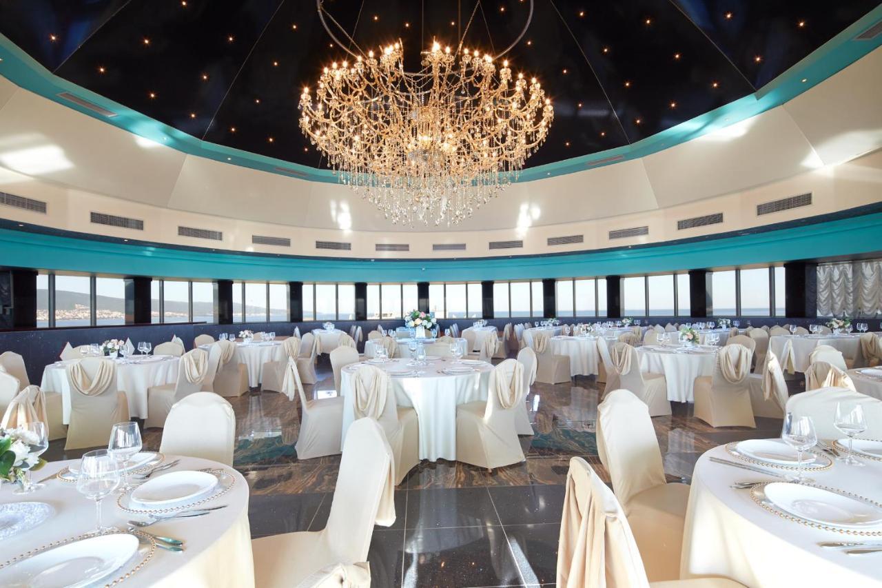 Planeta Hotel & Aquapark Free Beach Access Sunny Beach Buitenkant foto The ballroom